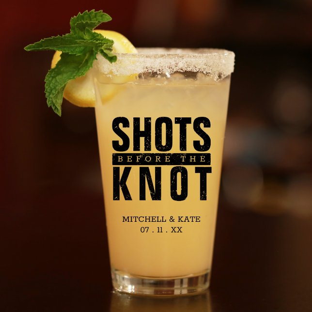 Copo De Pint Despedida de Solteira Tiros Antes do Nó (Shots Before the Knot Bachelorette Party Glass)