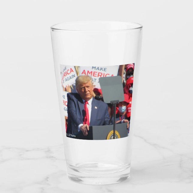 Copo De Pint Donald Trump   (Frente)