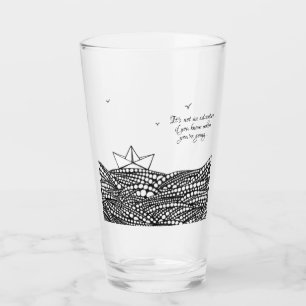 Copo De Pint Embarcação de papel desenhado 