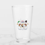 Copo De Pint Família Christmas Snowman<br><div class="desc">Este design apresenta uma família de um boneco de neve com o texto "Feliz Natal". É perfeito para esta época de Natal. Também pode ser um presente para a família e os amigos.</div>