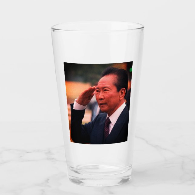 Copo De Pint Ferdinand Marcos, Décimo Presidente das Filipinas (Frente)
