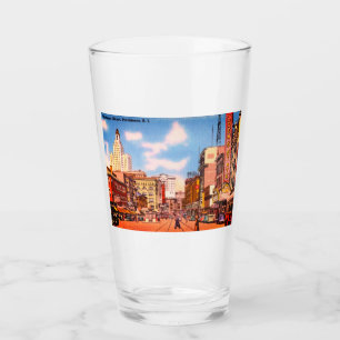 Copo De Pint Fornecimento do centro, RI Vintage Foto