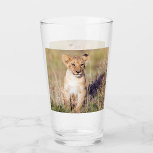 Copo De Pint Foto de leão-bonito na África