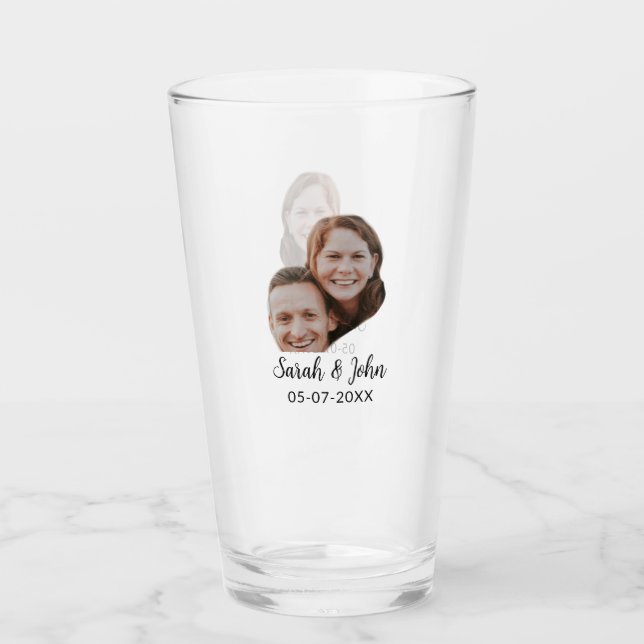 Copo De Pint Foto do casal com nome e data simples casamento (Frente)