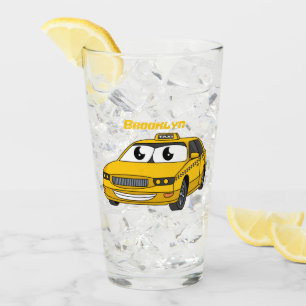 Copo De Pint Imagem de desenho animado de táxi amarelo bonito