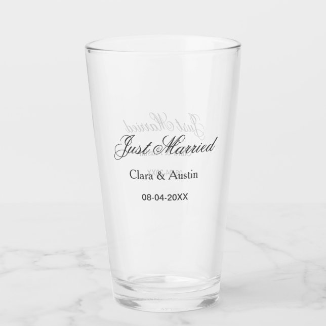Copo De Pint Just Married add couple name date year wedding sim (Frente)