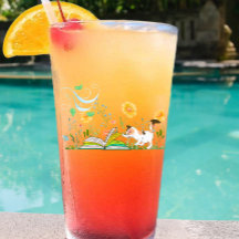 Leitura de Gatinho Bonito no Jardim