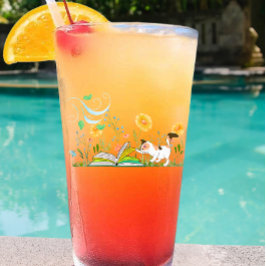 Copo De Pint Leitura de Gatinho Bonito no Jardim