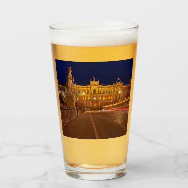Copo De Pint Maximilianeum Munique (Frente (Preenchido))