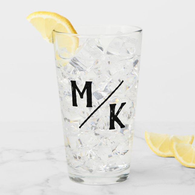 Copo De Pint Monograma de Casamento Tipografia Moderna Simples  (Gelo frontal)