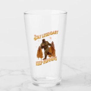 Copo De Pint Motivação Divertida de Bigfoot Correndo