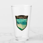 Copo De Pint Niagara Falls Ontario Viagem Art Vintage<br><div class="desc">Niagara Cai num estilo de arte vetorial. Seu lugar na margem oeste do rio Niágara ignora as cataratas de ferradura,  a seção mais expansiva das cascatas.</div>