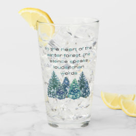 Copo De Pint No Coração Da Floresta De Inverno