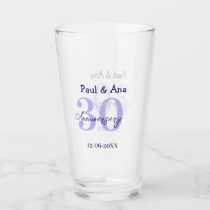Copo De Pint nome simples letra negrito roxo aniversário de 30