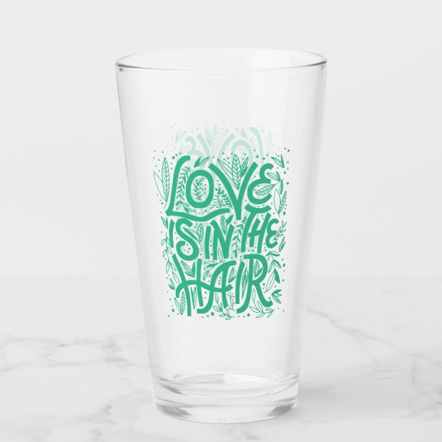 Copo De Pint O amor verde está no cabelo (Frente)