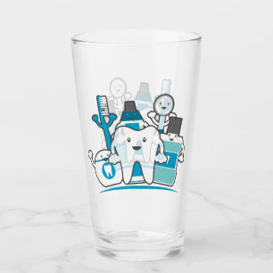 Copo De Pint O grupo limpo dos dentes