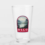 Copo De Pint Oslo Norway Viagem Art Vintage<br><div class="desc">Oslo retro vetor viagem design. Oslo,  a capital da Noruega,  senta-se na costa sul do país à frente do Oslofjord.</div>