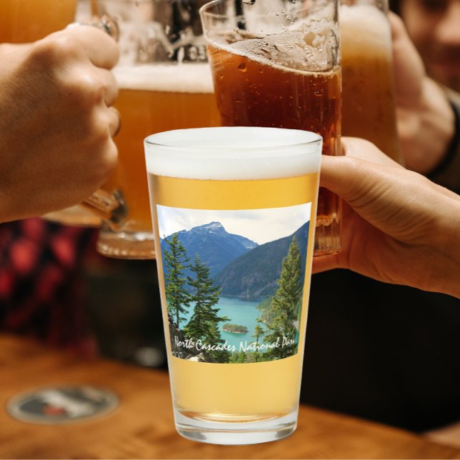 Copo De Pint Paisagem do Parque Nacional das Cascades do Norte (In Situ)