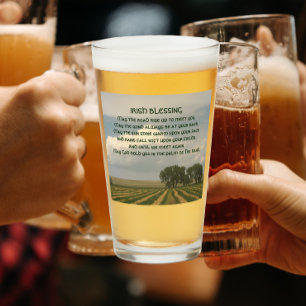 Copo De Pint Paisagem tradicional irlandesa de bênção da agricu