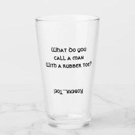 Copo De Pint PESSOA DE Q&Q COM UM TOE DE BORRACHA? Pint de cerv