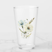 Pétalas Sussurrantes: Flor de Azul Suave e Creme
