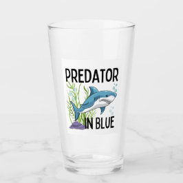 Copo De Pint predador azul, tubarão, estilo cartoon