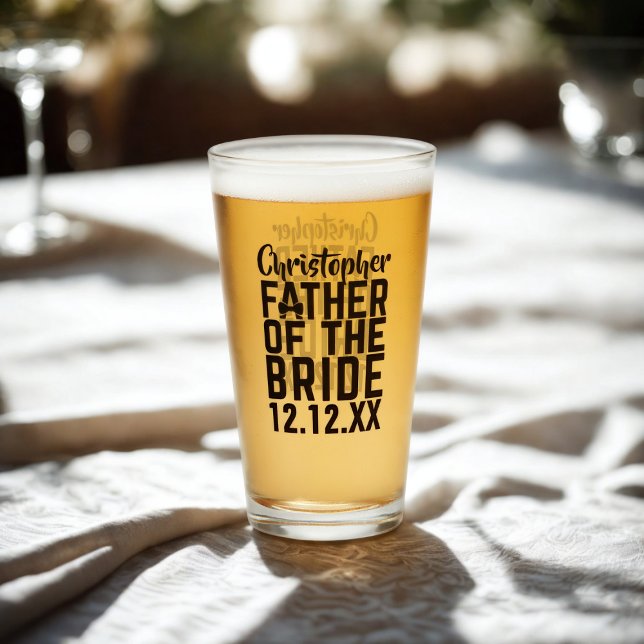 Copo De Pint Presente de Vidro para o Pai da Noiva no Casamento (Treat the Father of the Bride to this glass with his name and your wedding date. )