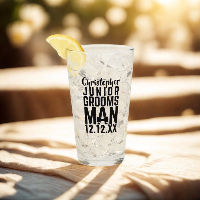 Copo De Pint Presente de Vidro Personalizado com o Nome do Juni (Junior Groomsman Personalized Wedding Glass with space for a name and wedding date)