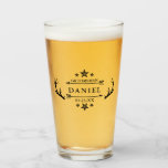 Copo De Pint Presente para Padrinho de Casamento Favor Personal<br><div class="desc">Presente para Padrinho de Casamento Favor Personalizado Galhadas de Vidro. Presente perfeito para a festa de despedida de solteiro para padrinhos. Personalize este design personalizado com um título,  nome e data. Este design apresenta galhadas de veado,  flechas e estrelas.</div>