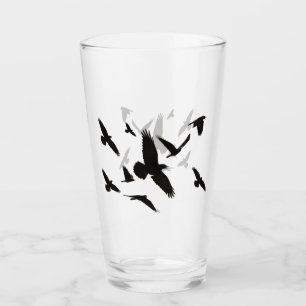 Copo De Pint Ravens Bebendo ou Vidro de Cerveja