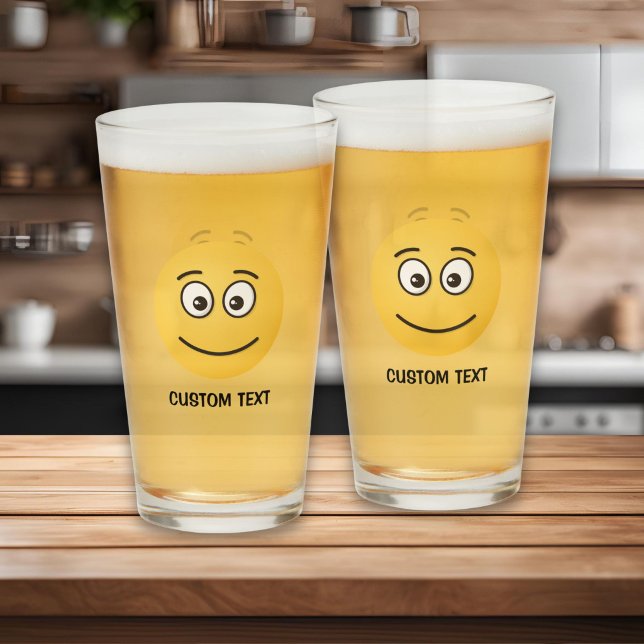 Copo De Pint Rosto Sorridente com Olhos Abertos (Criador carregado)