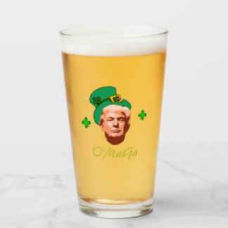 Copo De Pint Rua de Trump no Irlandês Donald 'O"MaGa'. Dia de P