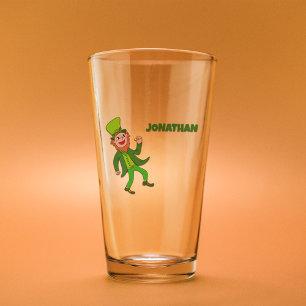 Copo De Pint Rua personalizada de Cartoon Leprechaun. Dia de Pa