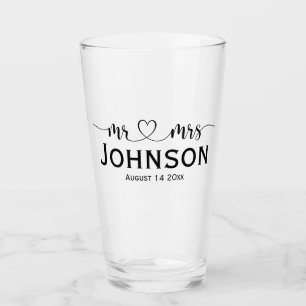 Copo De Pint Sr. e Sra. com casamento personalizado de tipograf