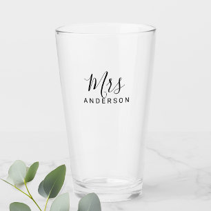 Copo De Pint Sr. e Sra. Script Moderno Personalizado