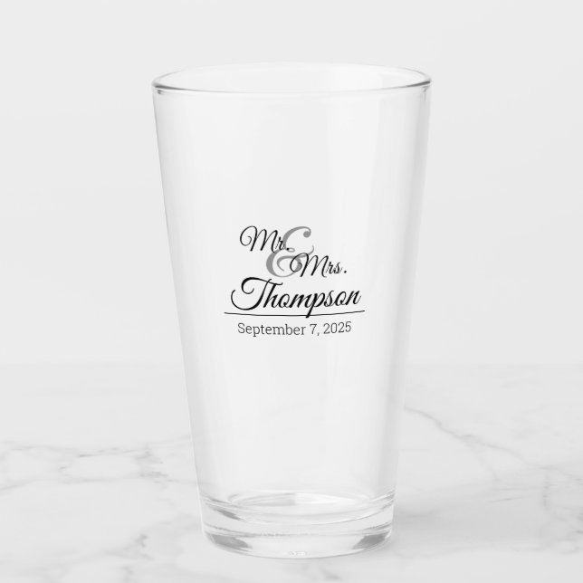 Copo De Pint Sr. & Sra. Casamento de Celebração de Casamento (Frente)