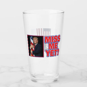 Copo De Pint Trump Hugging the Flag