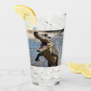 Copo De Pint Tubarão Assustador Australiano Pulando Crocodilo