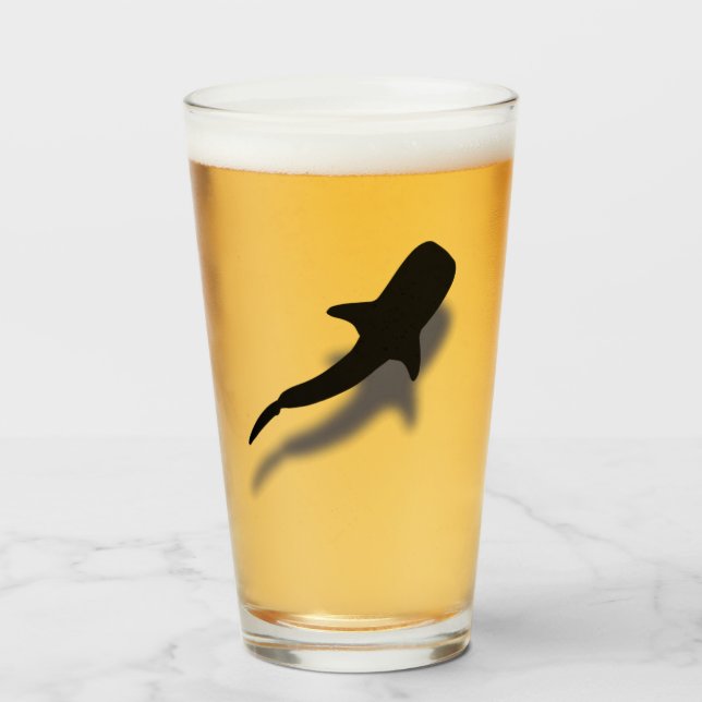 Copo De Pint Tubarão-baleia-silhueta com praia-sombra (Frente (Preenchido))