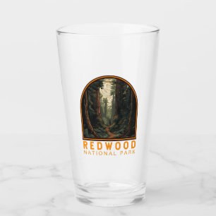 Copo De Pint Vintage de Ilustração do Parque Nacional Redwood