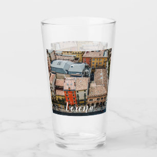 Copo De Pint Vista de cima de fachadas coloridas de edifícios