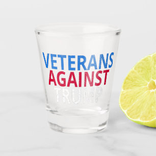 Copo De Shot Anti-Trump - Veteranos Contra Trump