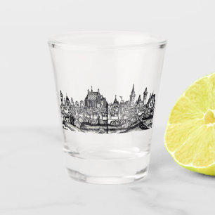 Copo De Shot Bela cidade em França no Mar Mediterrâneo