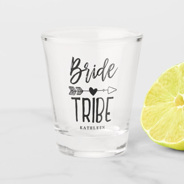 Copo De Shot Bridesmaid do Nome Personalizado da Tribo da Noiva (Frente)
