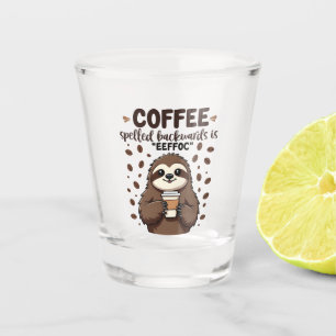 Copo De Shot Café Ortografado para Trás é eeffoC Caffeine Sloth