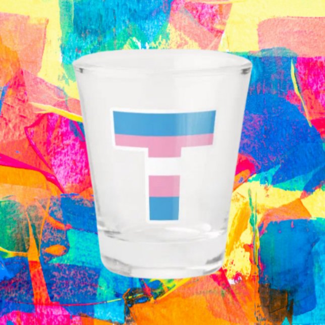 Copo de Shot Capital T Orgulho Trans (Criador carregado)