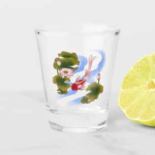 Copo De Shot Carpa koi elegante no lago de lótus