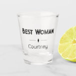 Copo De Shot Casamento da Melhor Mulher<br><div class="desc">Sua Melhor Mulher pode tomar algumas bebidas de álcool neste copo de tiro personalizado quando ela está celebrando seus núpcias futuros! Mostre-lhe o quanto ela significa para você.</div>