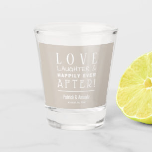 Copo De Shot Casamento de Taupe de Amor e Rindo