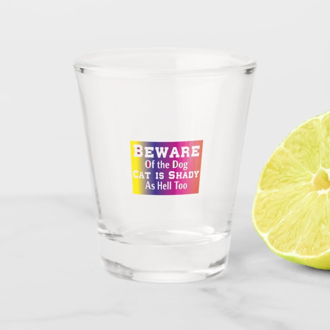 Copo De Shot Cat Art Beware Of The Dog (Frente)